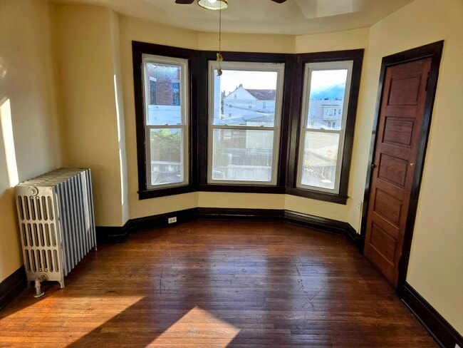property at 841 N 5th St