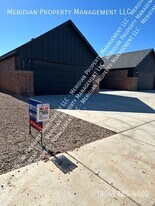 5727 Kemper St in Lubbock, TX - Building Photo