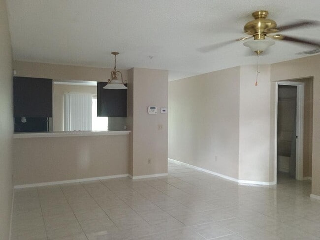 113 Reserve Cir in Oviedo, FL - Building Photo - Building Photo