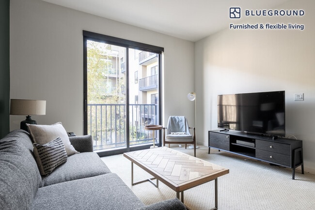 388 Santana Row in San Jose, CA - Building Photo - Building Photo