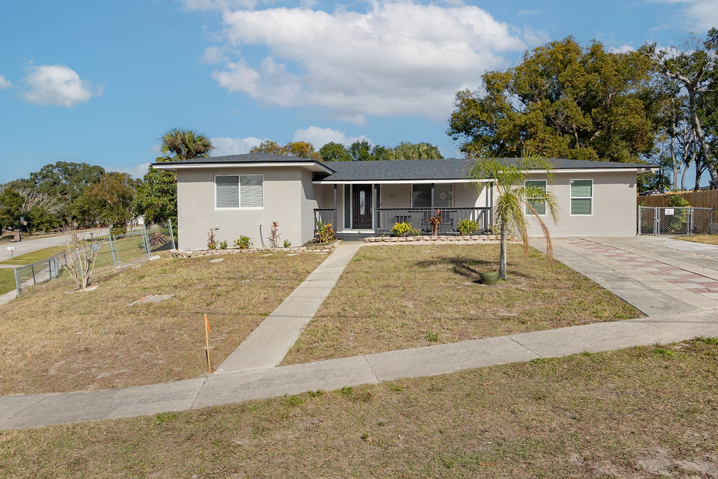 730 E Normandy Blvd in Deltona, FL - Building Photo