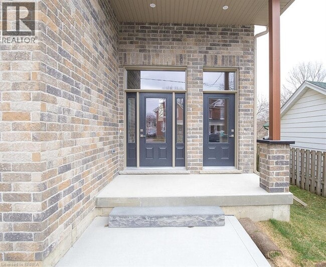 property at 355 Wellington St