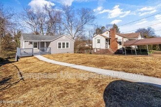 3615 Lilac Ave in Knoxville, TN - Building Photo - Building Photo
