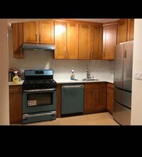 77-36 169th St in Queens, NY - Building Photo - Building Photo