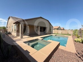 1726 E Verano Way in Queen Creek, AZ - Foto de edificio - Building Photo