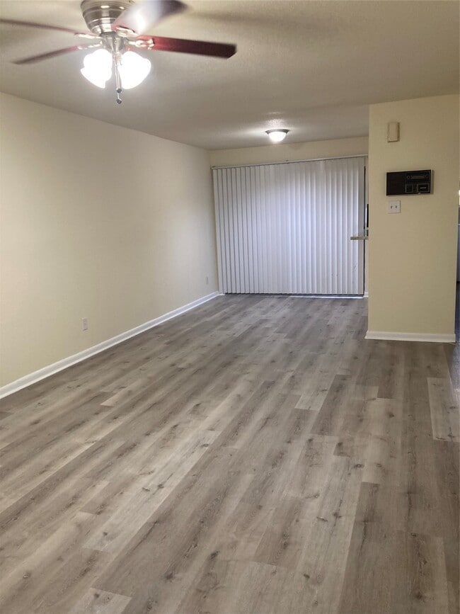 property at 2601 S Braeswood Blvd