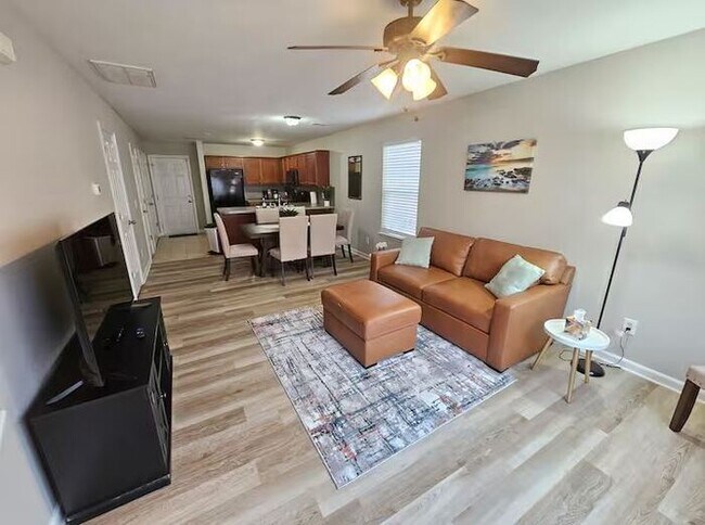 1117 Piney Woods Rd in Columbia, SC - Building Photo - Building Photo