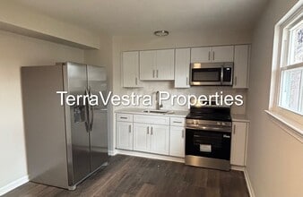 212 Woodlawn Ave in Sewell, NJ - Building Photo - Building Photo