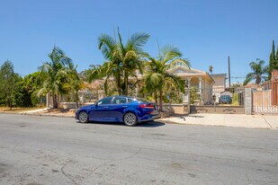 6641 Agnes Ave in North Hollywood, CA - Building Photo