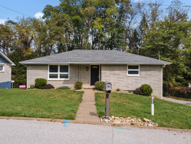 property at 51235 Burrwood Dr