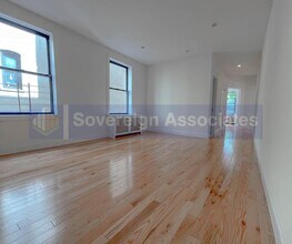 250 Fort Washington Ave in New York, NY - Building Photo - Building Photo