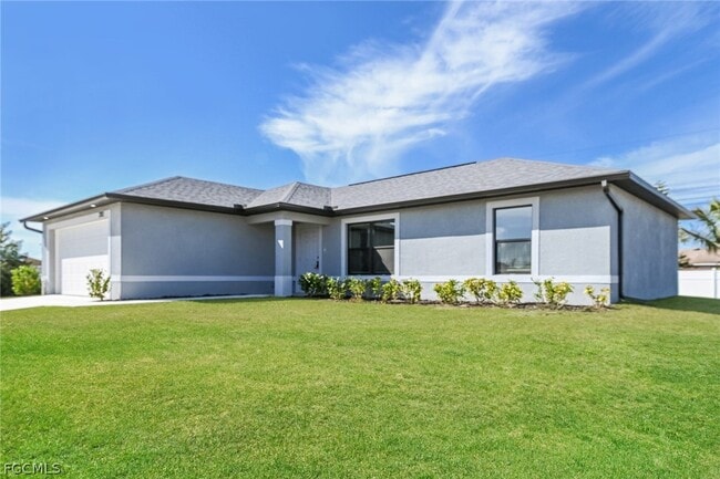 2212 NE 7th Ave in Cape Coral, FL - Building Photo - Building Photo