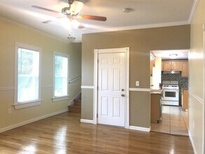 8 Thayer Pl in Braintree, MA - Building Photo - Building Photo