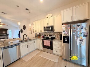 3042 Yorktown Cir in Fort Walton Beach, FL - Building Photo - Building Photo