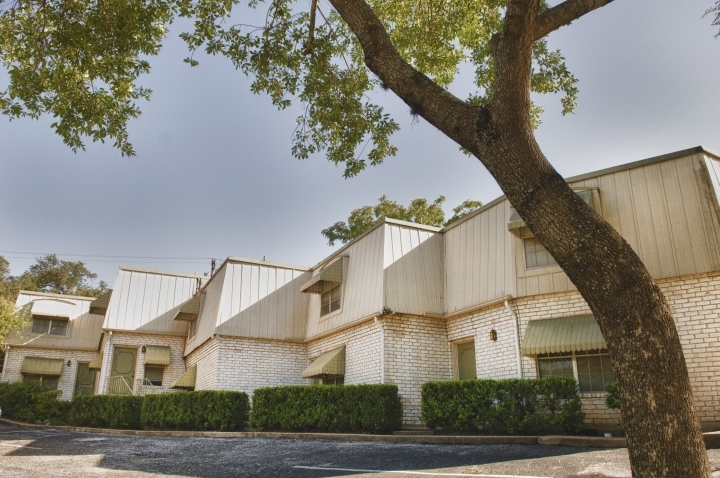 Shoal Terrace in Austin, TX - Building Photo