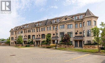 290 Royalton Common in Oakville, ON - Building Photo