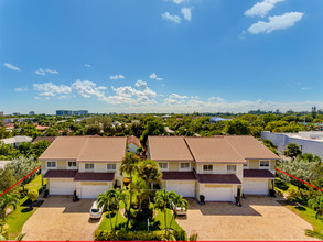 Enfield Townhomes in Boca Raton, FL - Building Photo - Other