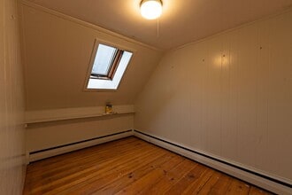 294 Spruce St in Manchester, NH - Foto de edificio - Building Photo