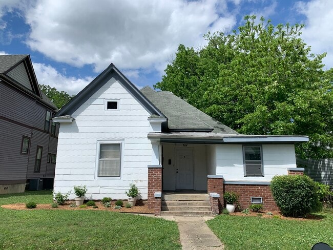 property at 1405 Union Ave
