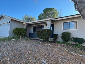 2358 Eastern Dr in Cottonwood, AZ - Building Photo