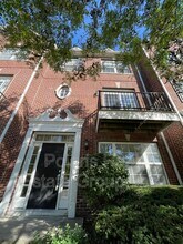 11715 Anton Dr, Unit PH207 in Zionsville, IN - Foto de edificio - Building Photo