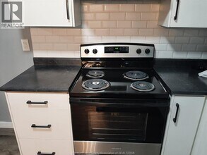 1415 Bruce Ave in Windsor, ON - Building Photo - Building Photo