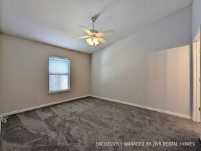 7051 Deer Lodge Cir in Jacksonville, FL - Building Photo - Building Photo