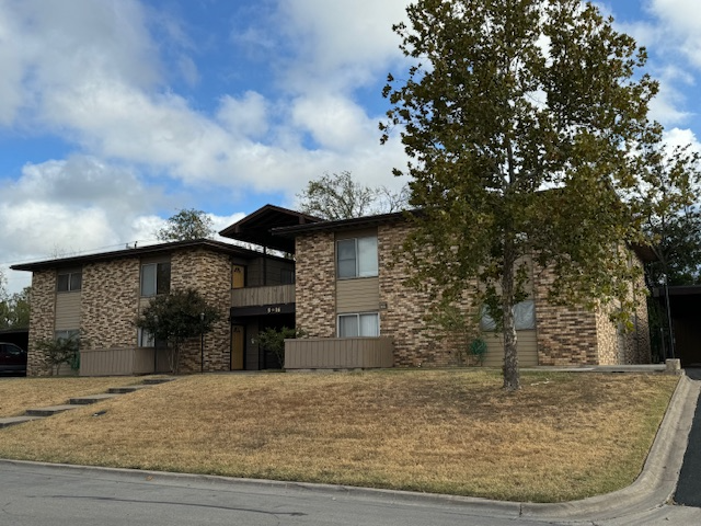100 Park Ln in Kerrville, TX - Building Photo - Building Photo