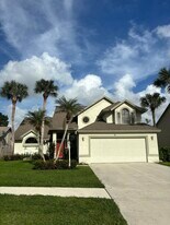 12989 Meadowbreeze Dr in Wellington, FL - Building Photo