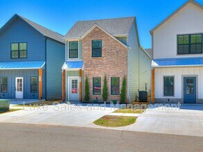 612 W 2nd St in Edmond, OK - Building Photo - Building Photo