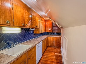 162 Jubilee St in New Britain, CT - Foto de edificio - Building Photo