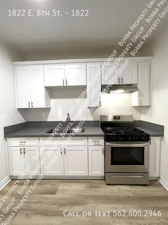 property at 1822 E 8th St