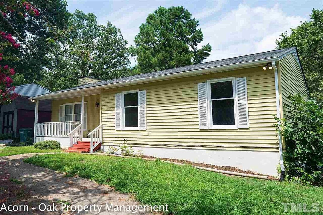 Room in House on Strebor St in Durham, NC - Building Photo