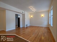 4040 N Ashland Ave, Unit #4040-E2 in Chicago, IL - Building Photo - Building Photo