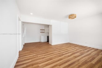 3430 SW 15th St in Miami, FL - Building Photo - Building Photo