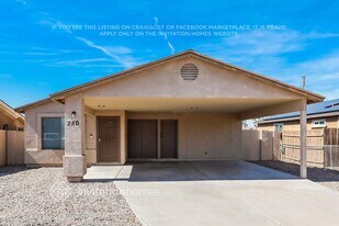 250 Dakota St, Unit Unit E in Chandler, AZ - Building Photo