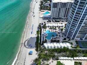 3101 S Ocean Dr in Hollywood, FL - Foto de edificio - Building Photo