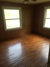 1611 E Sullenberger Ave in Malvern, AR - Building Photo - Building Photo