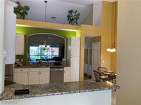 5705 Heron Ln in Naples, FL - Foto de edificio - Building Photo