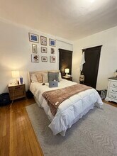 70 Fenway, Unit 46 in Boston, MA - Foto de edificio - Building Photo