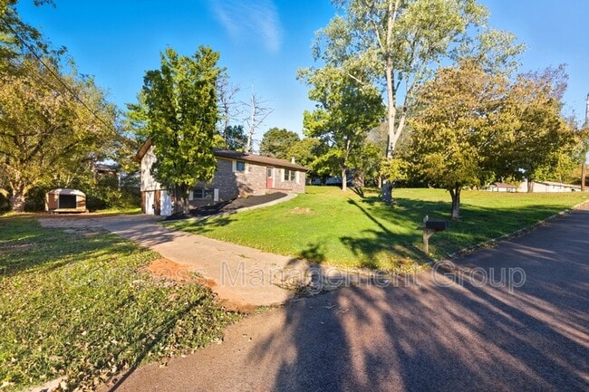 7800 Temple Acres Dr in Knoxville, TN - Building Photo - Building Photo