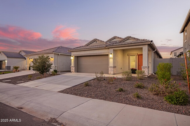 3274 W Stradling Ave in Apache Junction, AZ - Building Photo - Building Photo