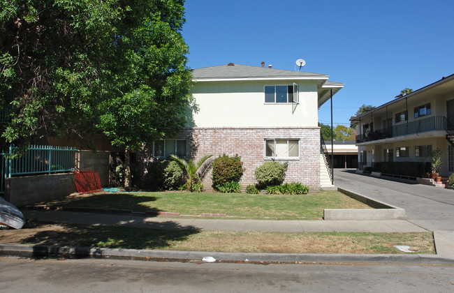 14155 Gilmore St in Van Nuys, CA - Building Photo - Building Photo