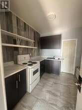 89 King St W in Brockville, ON - Foto de edificio - Building Photo