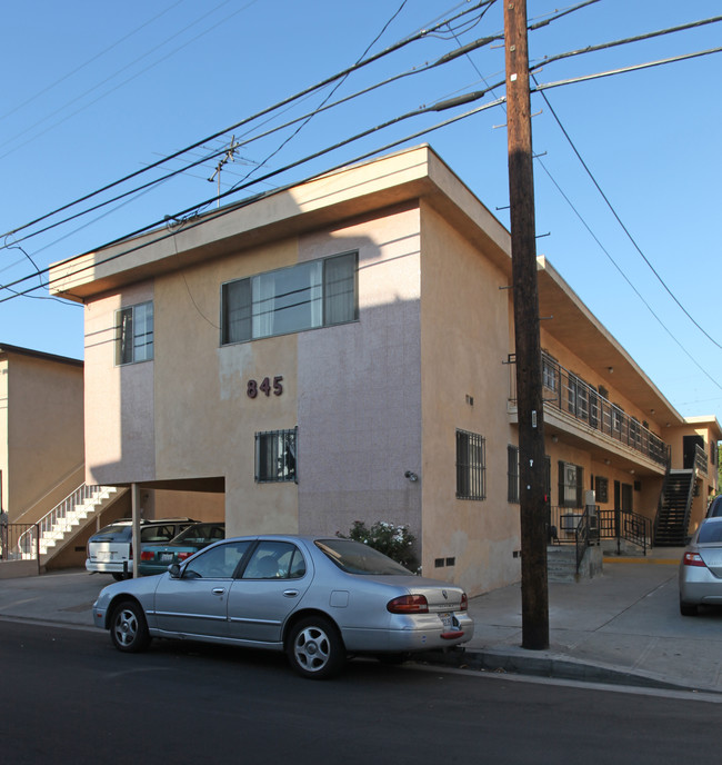 845 Cleveland St in Los Angeles, CA - Building Photo - Building Photo