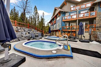 170 Kananaskis Way, Unit SI ID1499952P in Canmore, AB - Building Photo - Building Photo