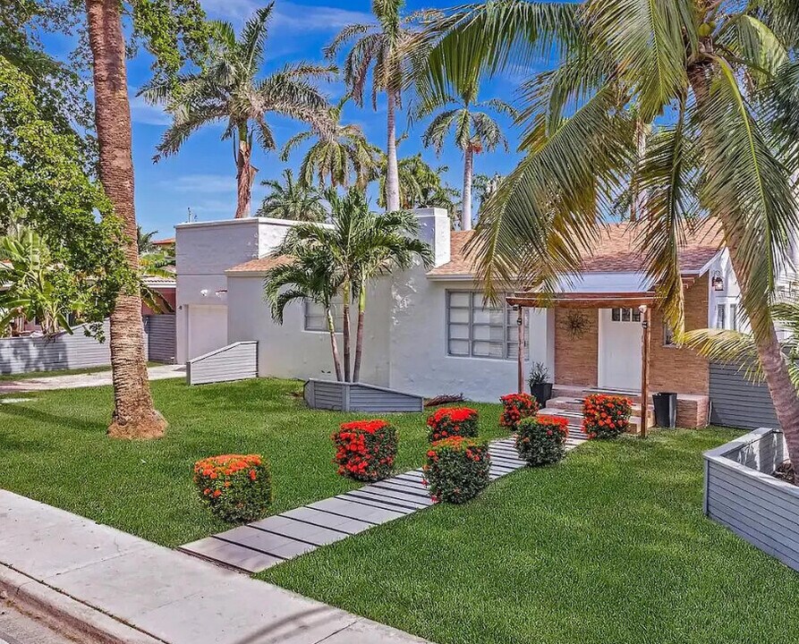 SUPER VILLAS in Hollywood, FL - Foto de edificio