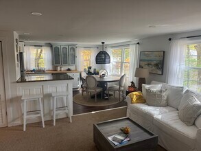 3 Sylvan Cir, Unit 1 in Cape Neddick, ME - Building Photo - Building Photo