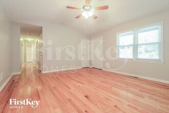 124 Spring Dr in Hiram, GA - Building Photo - Building Photo