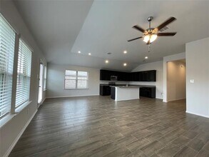5800 Utopia Dr in Fort Worth, TX - Building Photo - Building Photo